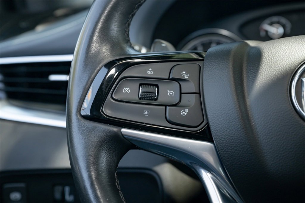 Used 2024 Buick Enclave Essence w/ Sport Touring Edition image 25