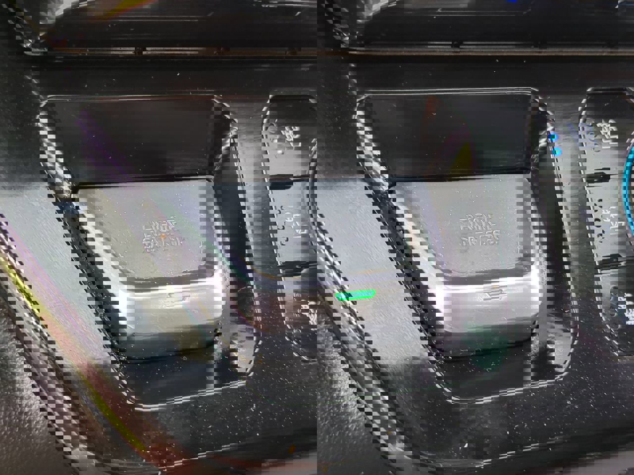 Certified 2024 GMC Sierra 2500 AT4 w/ AT4 Preferred Package image 8