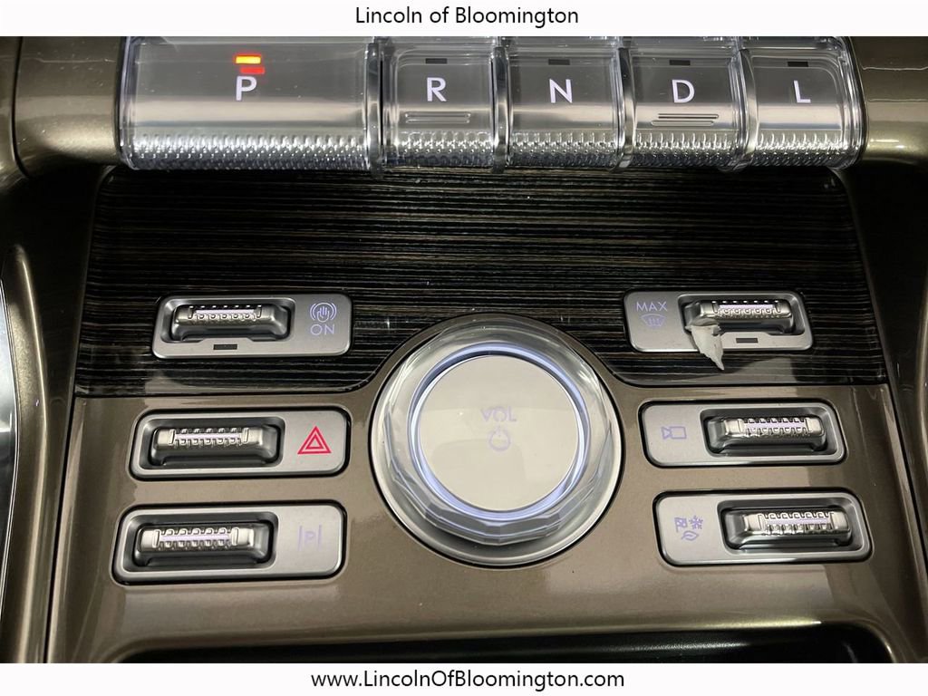 New 2024 Lincoln Nautilus Black Label w/ Jet Appearance Package (87T) image 36