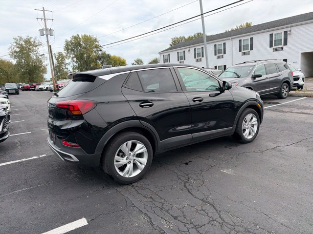 Used 2024 Buick Encore GX Preferred w/ Comfort Package FWD image 5