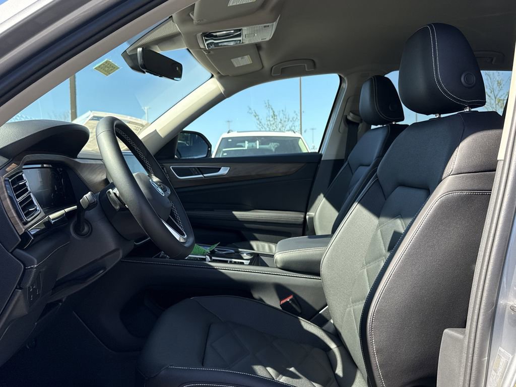 New 2026 Volkswagen Atlas SE image 11