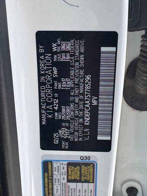 Certified 2025 Kia Seltos LX AWD/4WD image 17