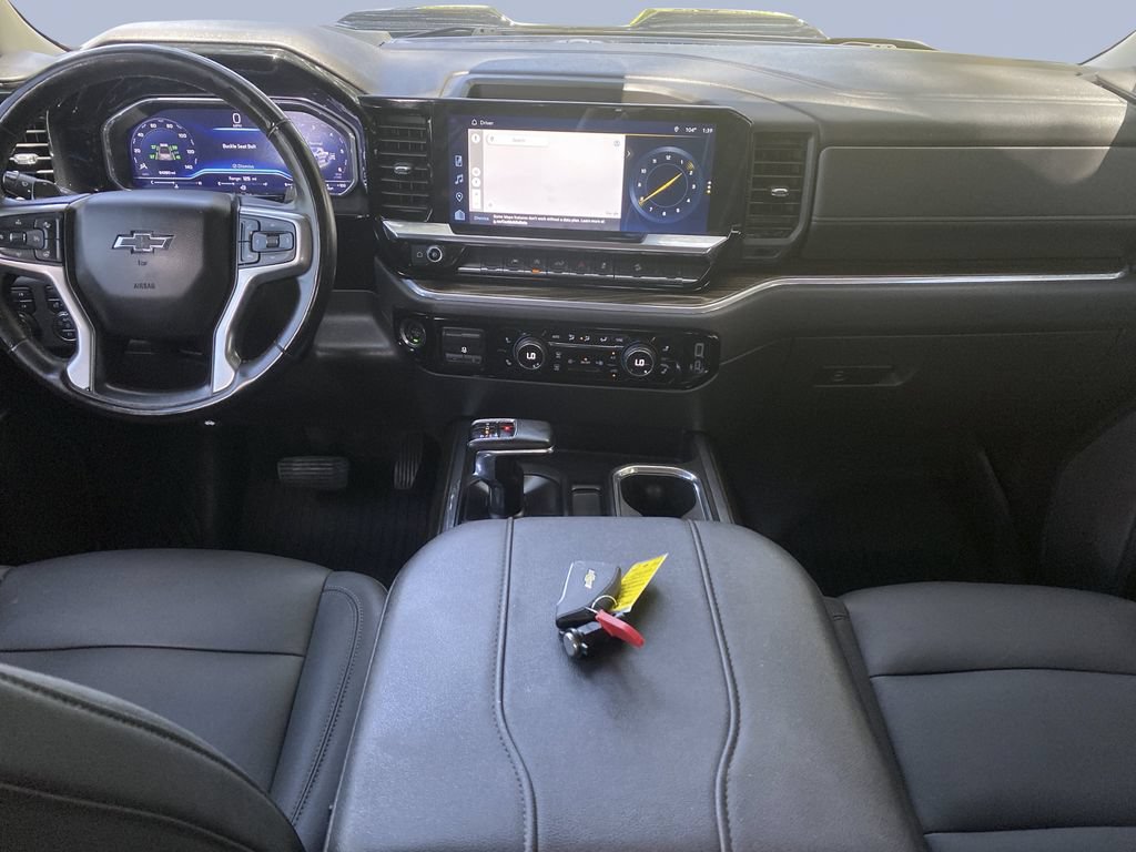Used 2024 Chevrolet Silverado 1500 LT Trail Boss w/ Convenience Package II AWD/4WD image 14