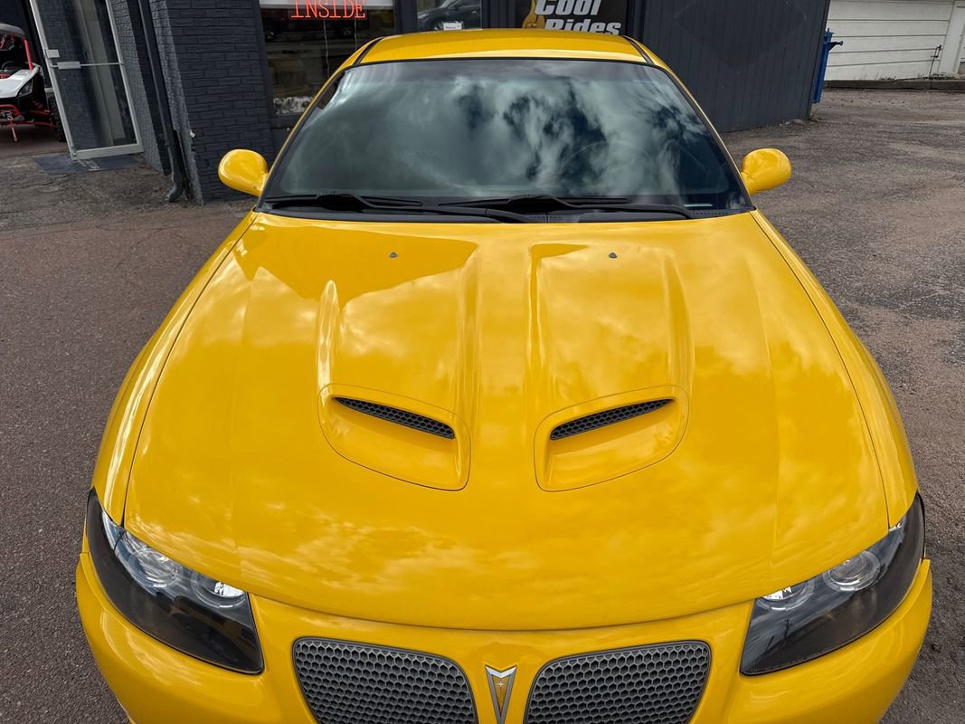 Used 2004 Pontiac GTO image 44