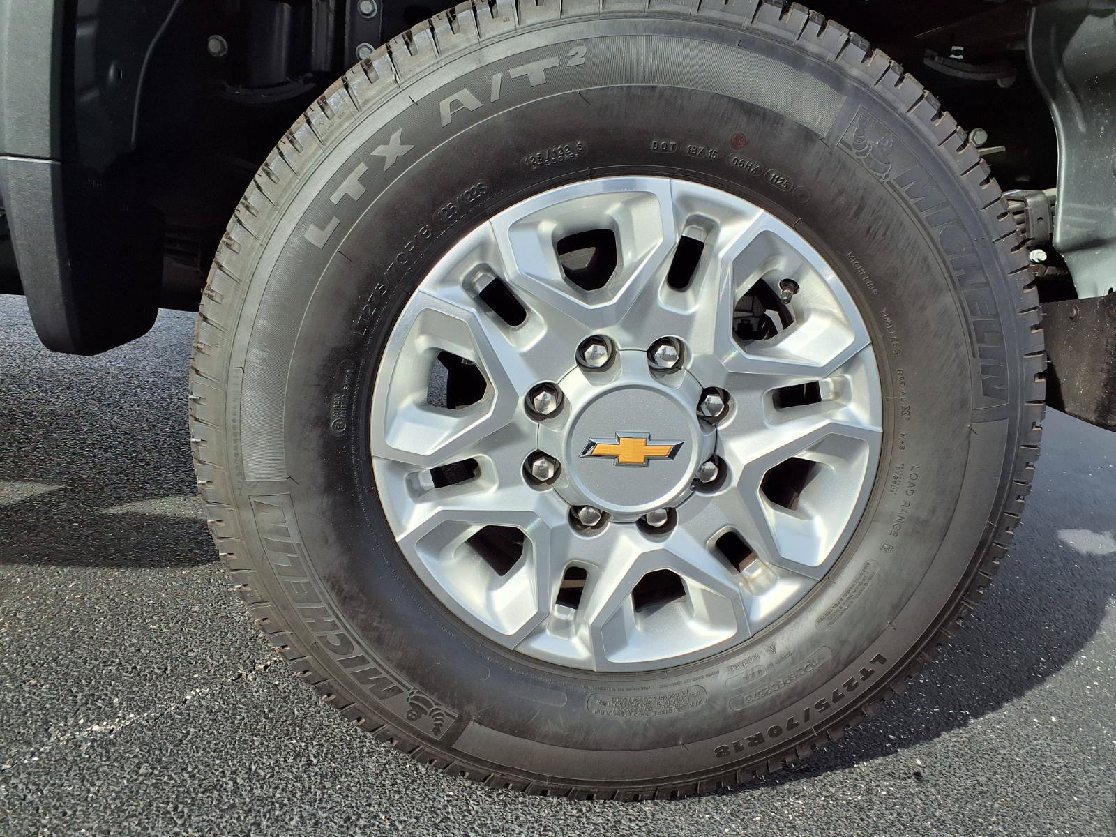 Used 2025 Chevrolet Silverado 3500 LT w/ All Star Edition AWD/4WD image 33