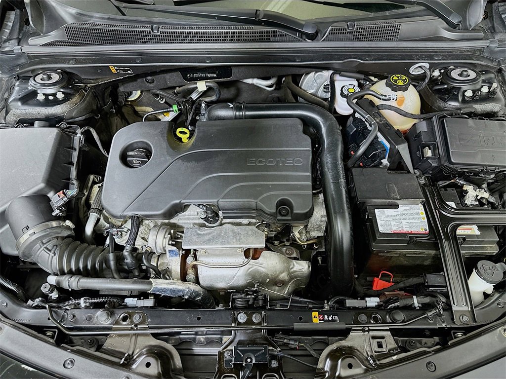 Used 2022 Chevrolet Malibu LT image 8
