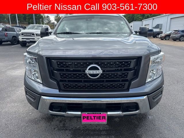 Used 2024 Nissan Titan SV w/ SV Convenience Package image 8