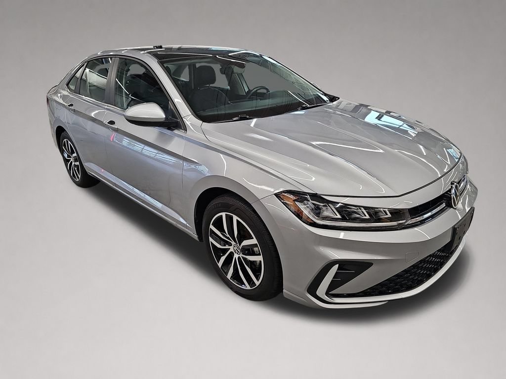 Used 2025 Volkswagen Jetta SE