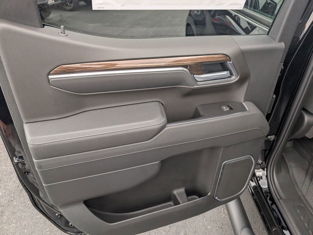 New 2026 Chevrolet Silverado 1500 RST w/ RST Select Package AWD/4WD image 11