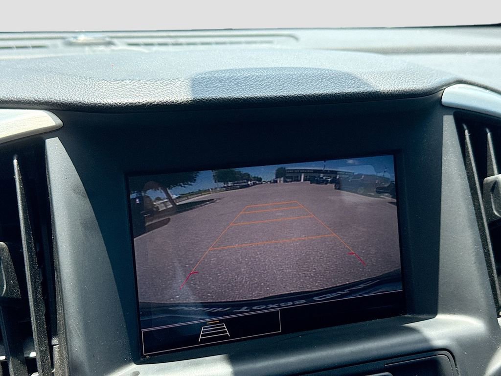Used 2024 GMC Terrain SLE FWD image 15