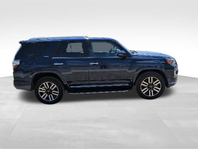 Used 2016 Toyota 4Runner Limited AWD/4WD image 2