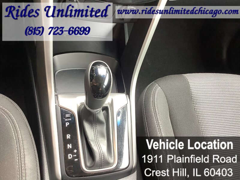 Used 2014 Hyundai Elantra GT FWD image 17