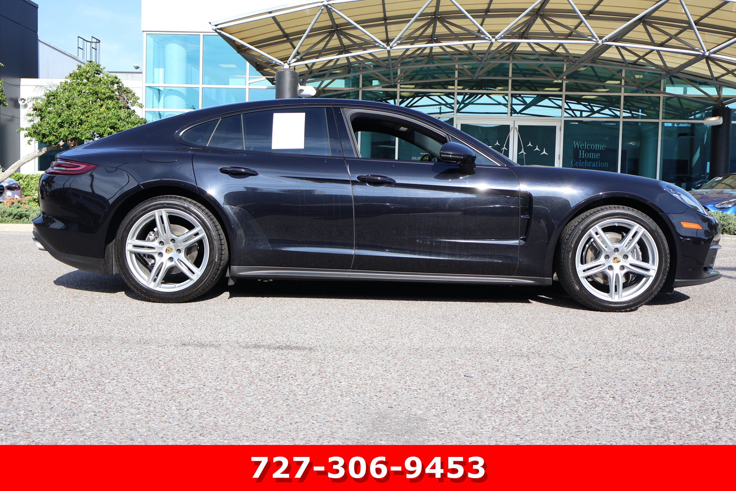 Used 2018 Porsche Panamera 4 AWD/4WD image 10