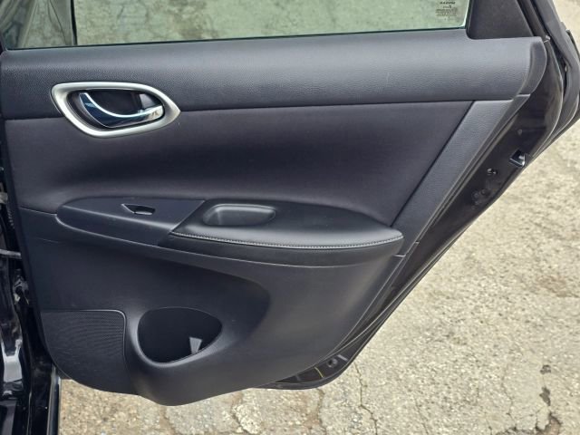 Used 2017 Nissan Sentra SV image 14