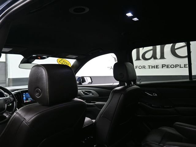 Used 2023 Chevrolet Traverse LT image 26