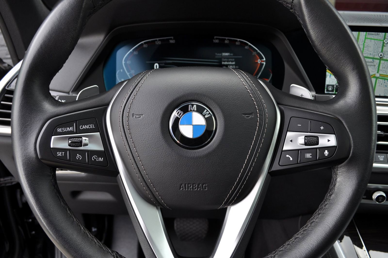 Used 2023 BMW X5 xDrive40i w/ Parking Assistance Package AWD/4WD image 30