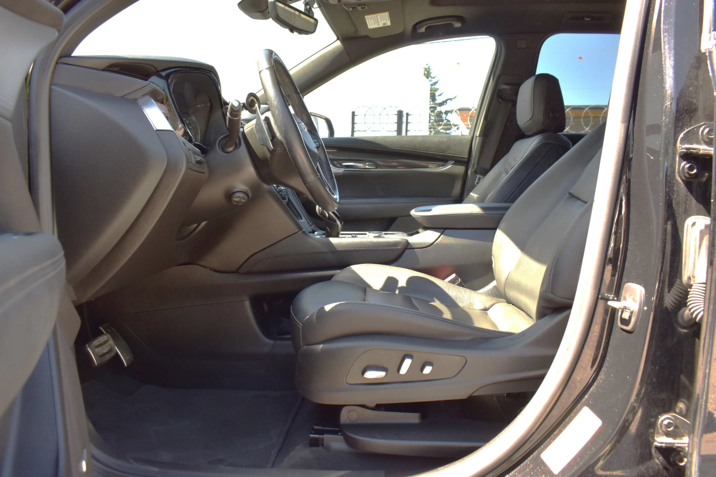 Used 2020 Cadillac XT6 Sport AWD/4WD image 50