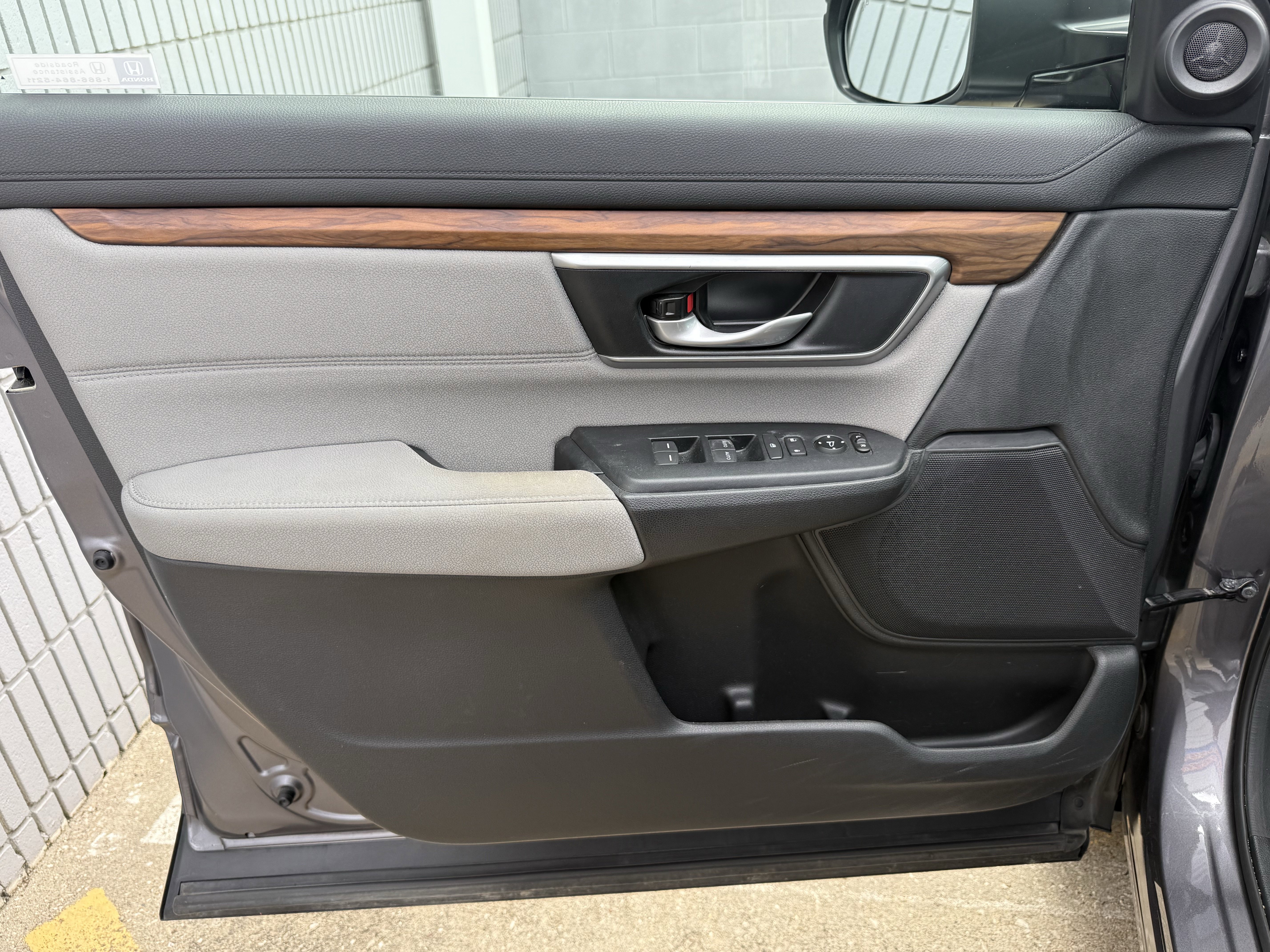 Used 2019 Honda CR-V EX image 10