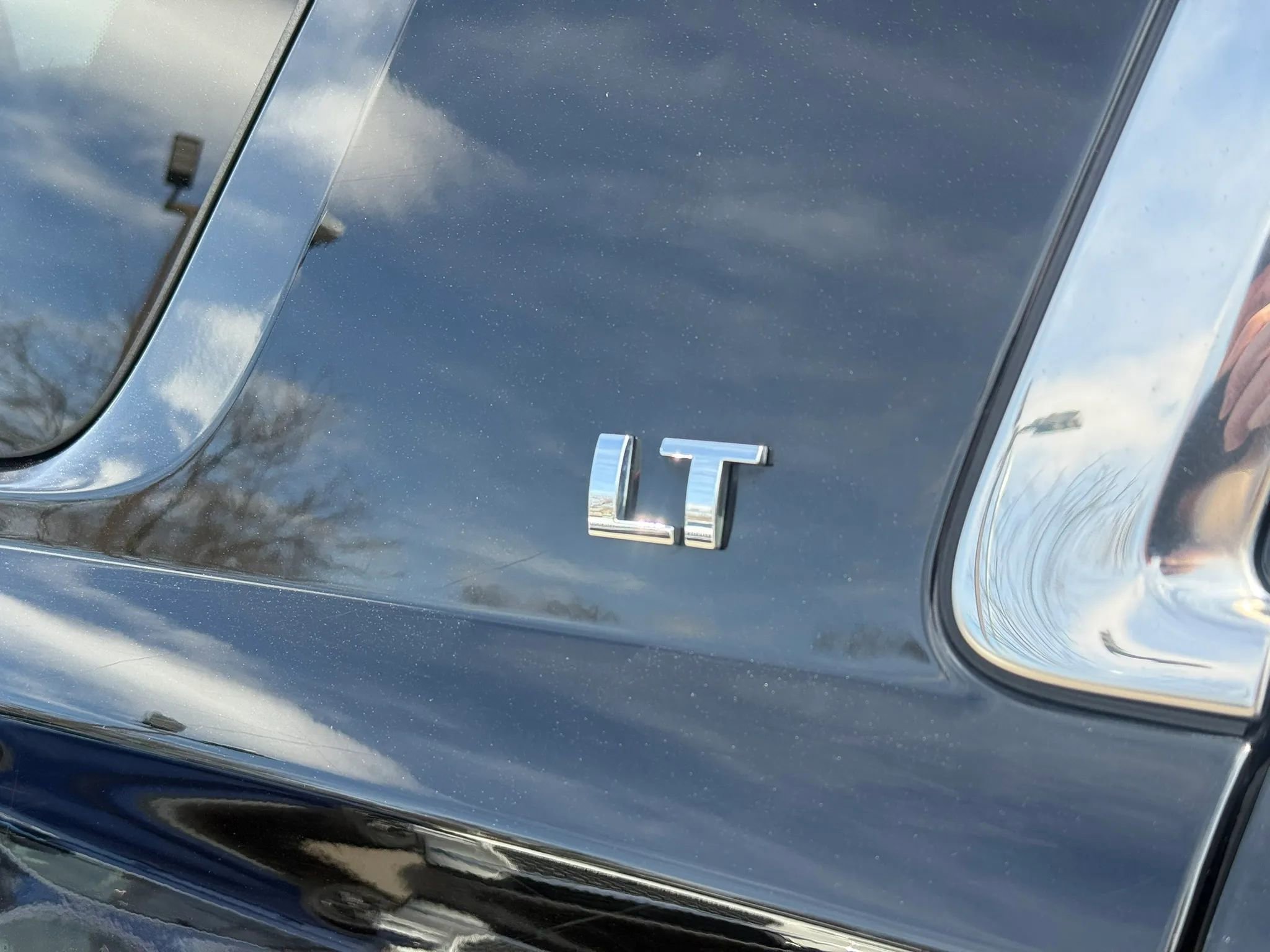 Used 2018 Chevrolet Tahoe LT AWD/4WD image 13