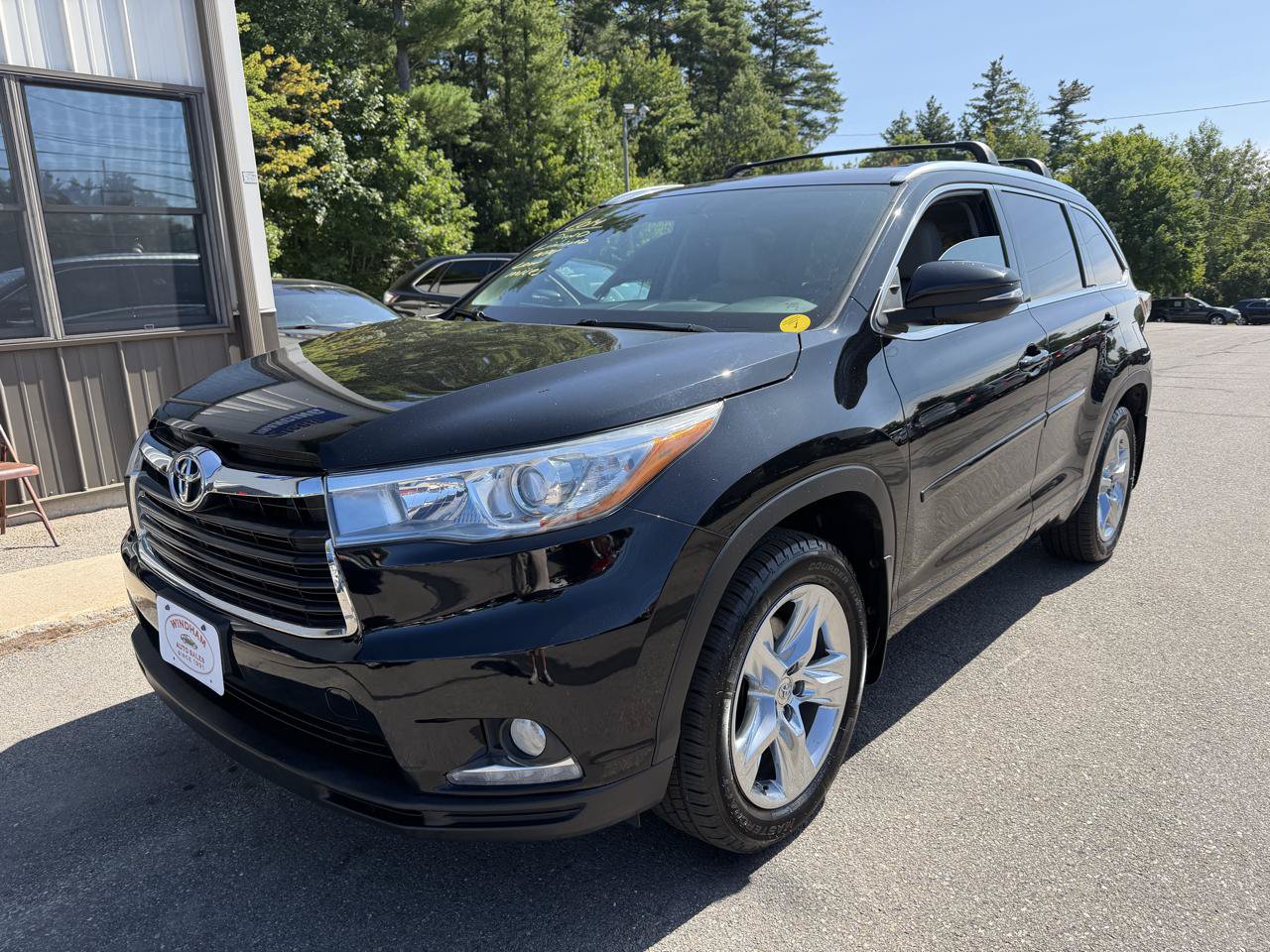 Used 2014 Toyota Highlander Limited AWD/4WD image 1