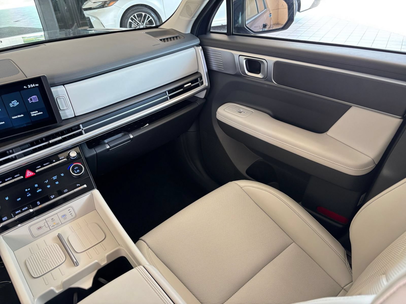 Used 2026 Hyundai Santa Fe SEL FWD image 38