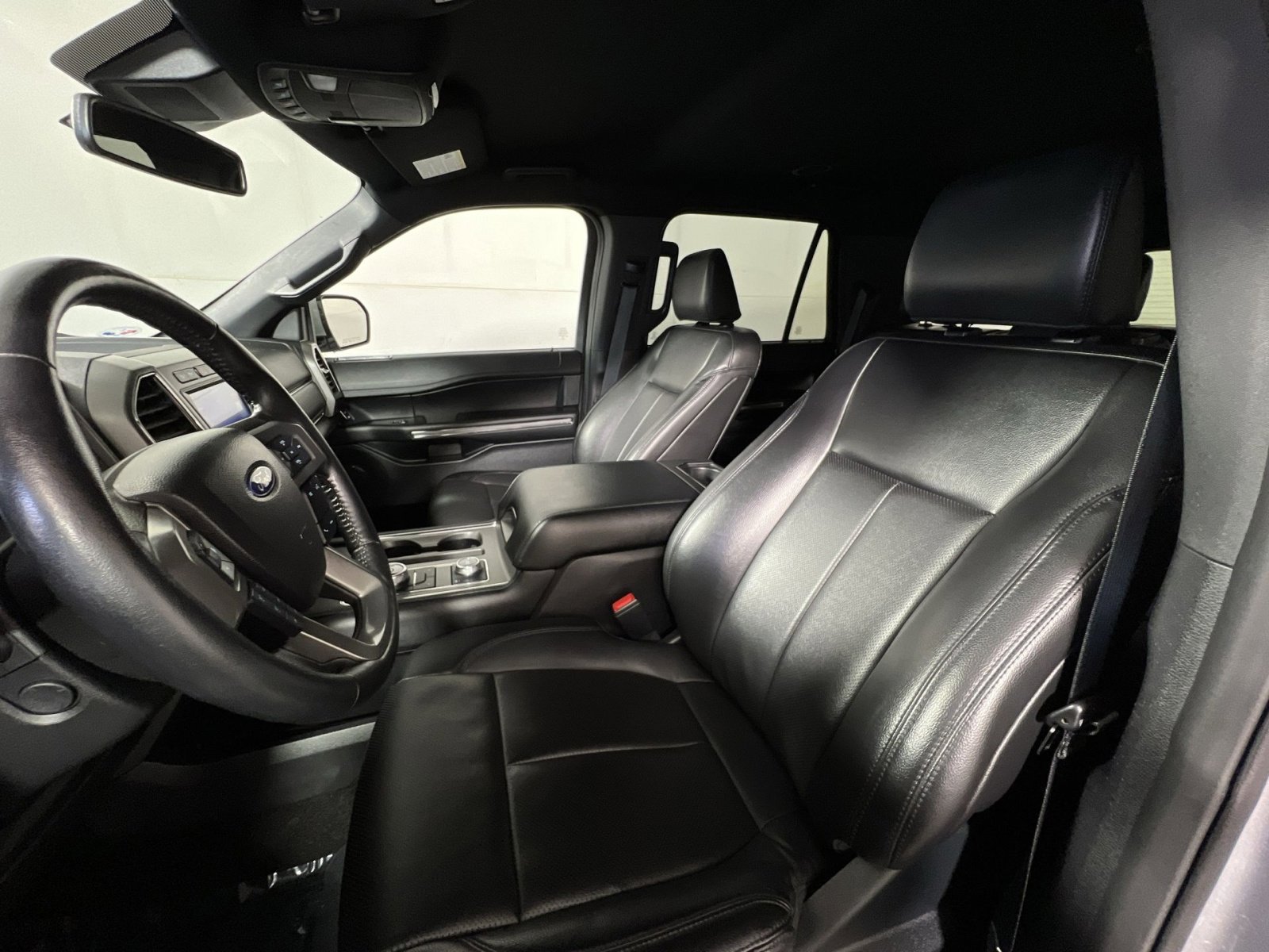 Used 2021 Ford Expedition XLT image 13