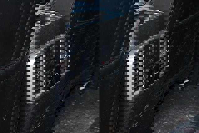 Used 2021 Ford F250 Platinum w/ FX4 Off-Road Package image 20