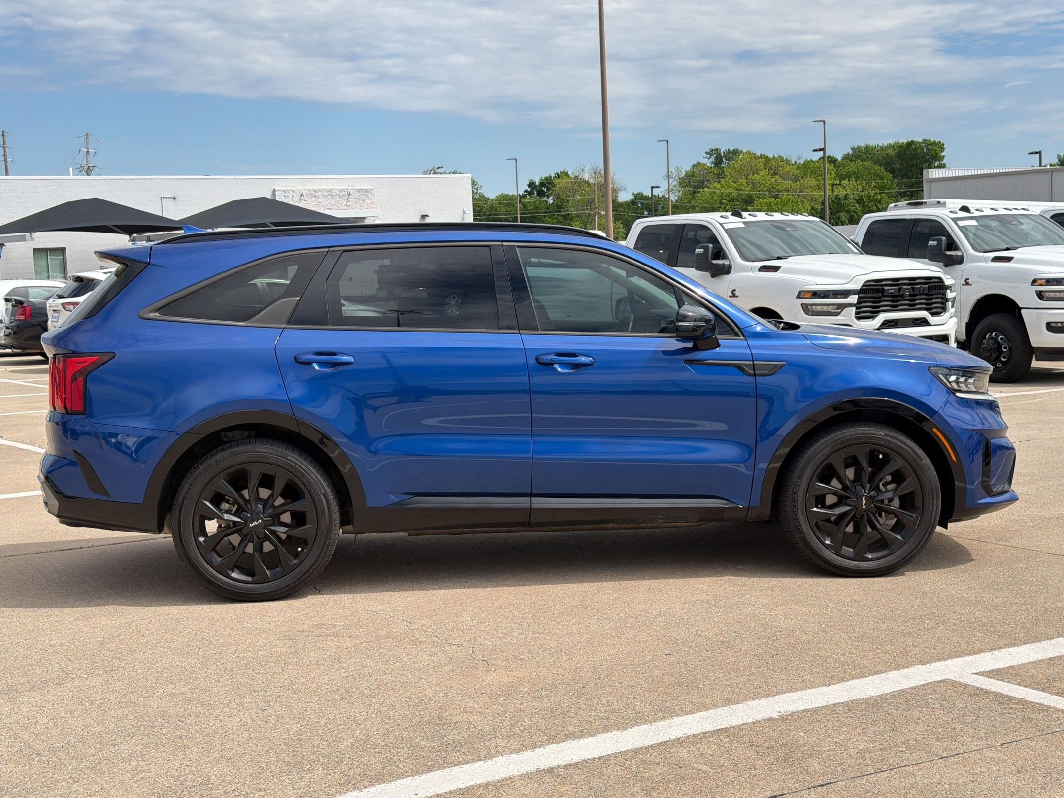 Used 2023 Kia Sorento SX image 8