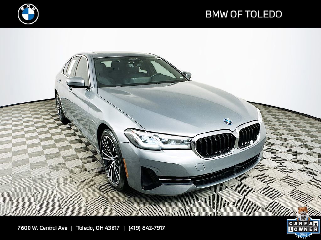 Used 2023 BMW 530e xDrive 530e iPerformance w/ Premium Package