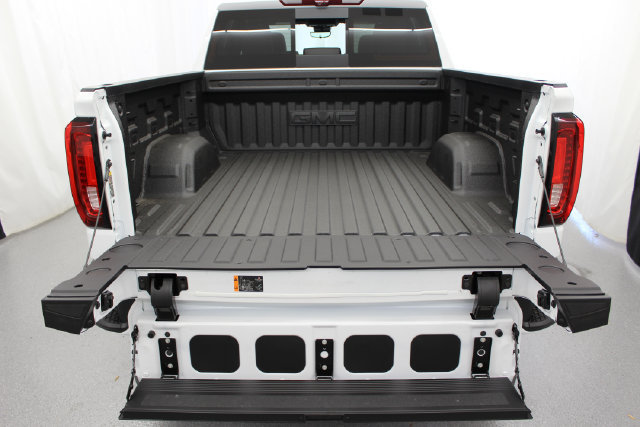 New 2026 GMC Sierra 1500 AT4 w/ AT4 Premium Package AWD/4WD image 11