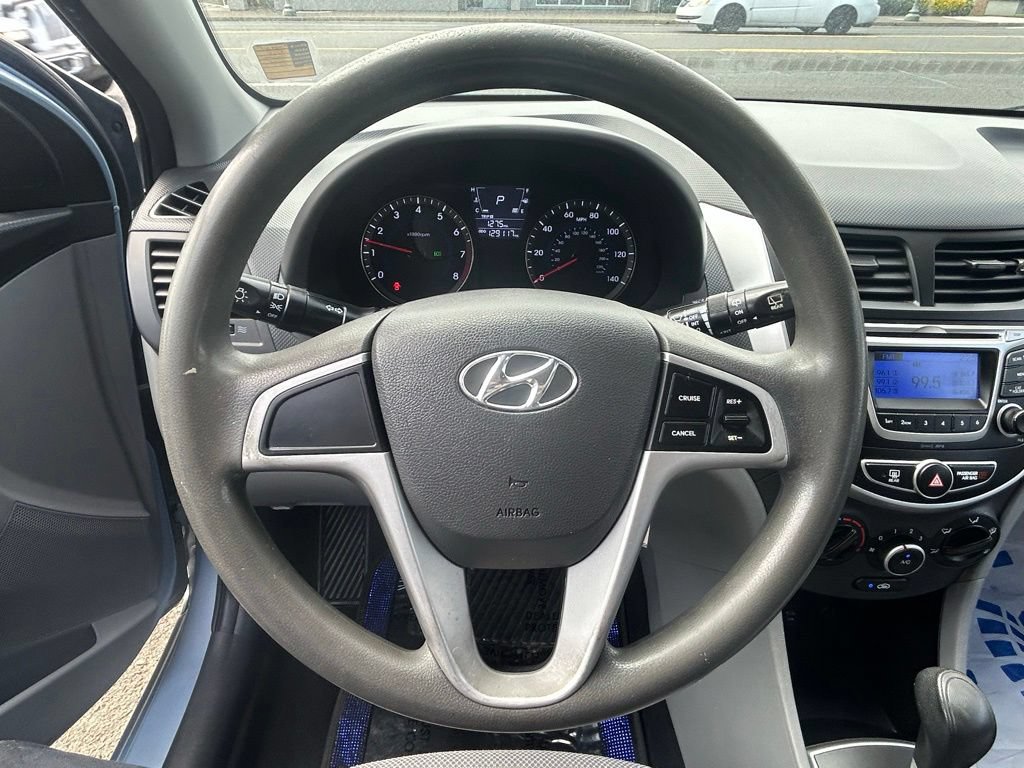 Used 2014 Hyundai Accent GS FWD image 17