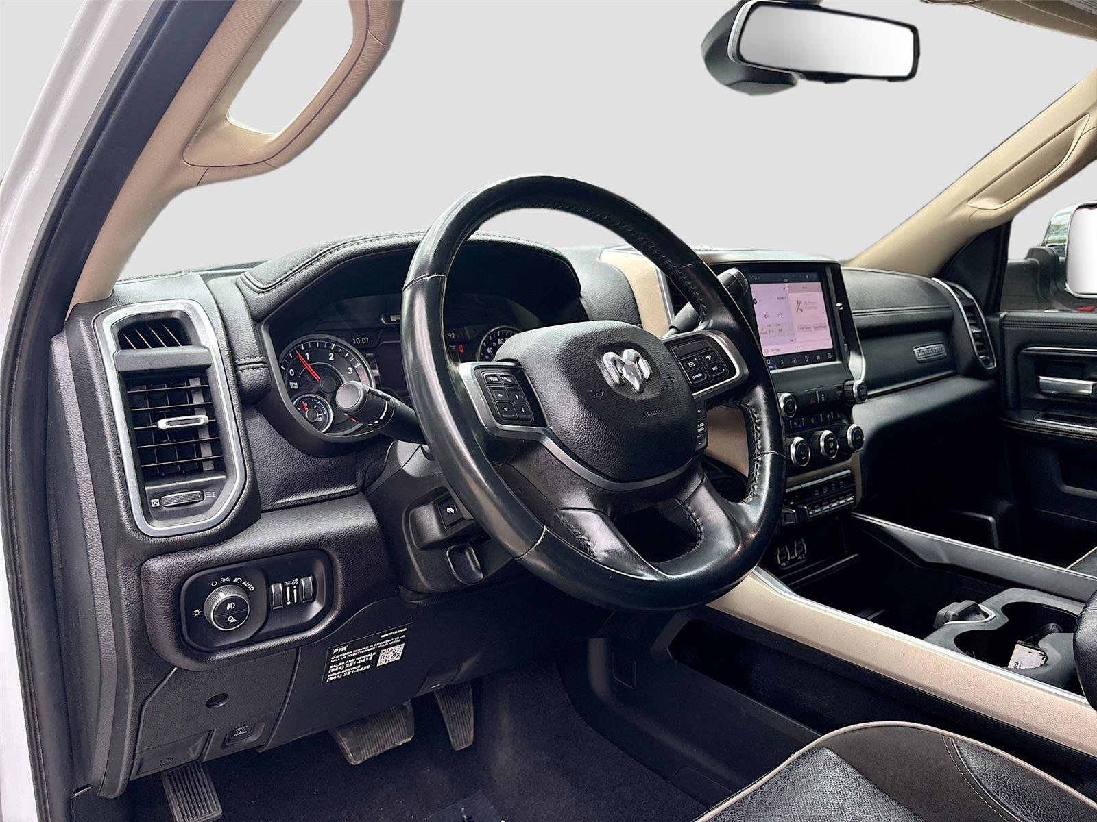 Used 2022 RAM 2500 Laramie AWD/4WD image 9