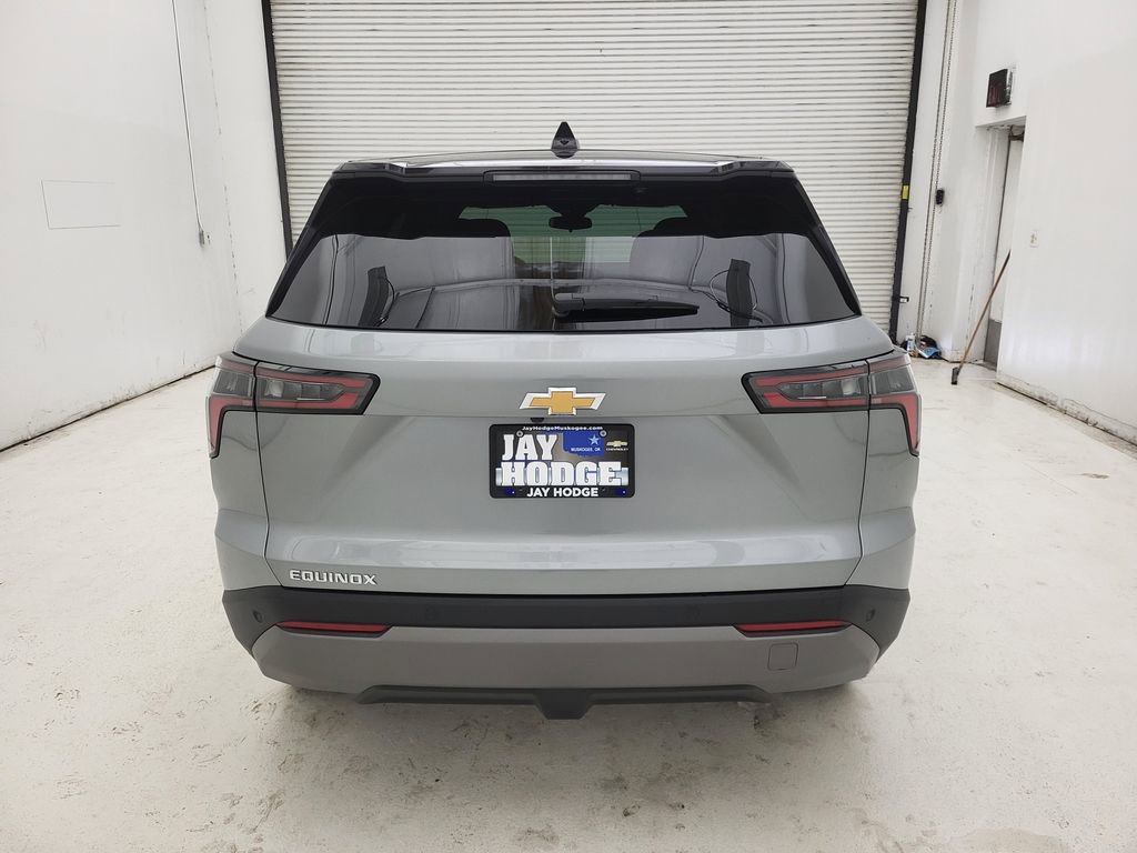 New 2026 Chevrolet Equinox LT w/ LPO, Floor Liner Package image 13