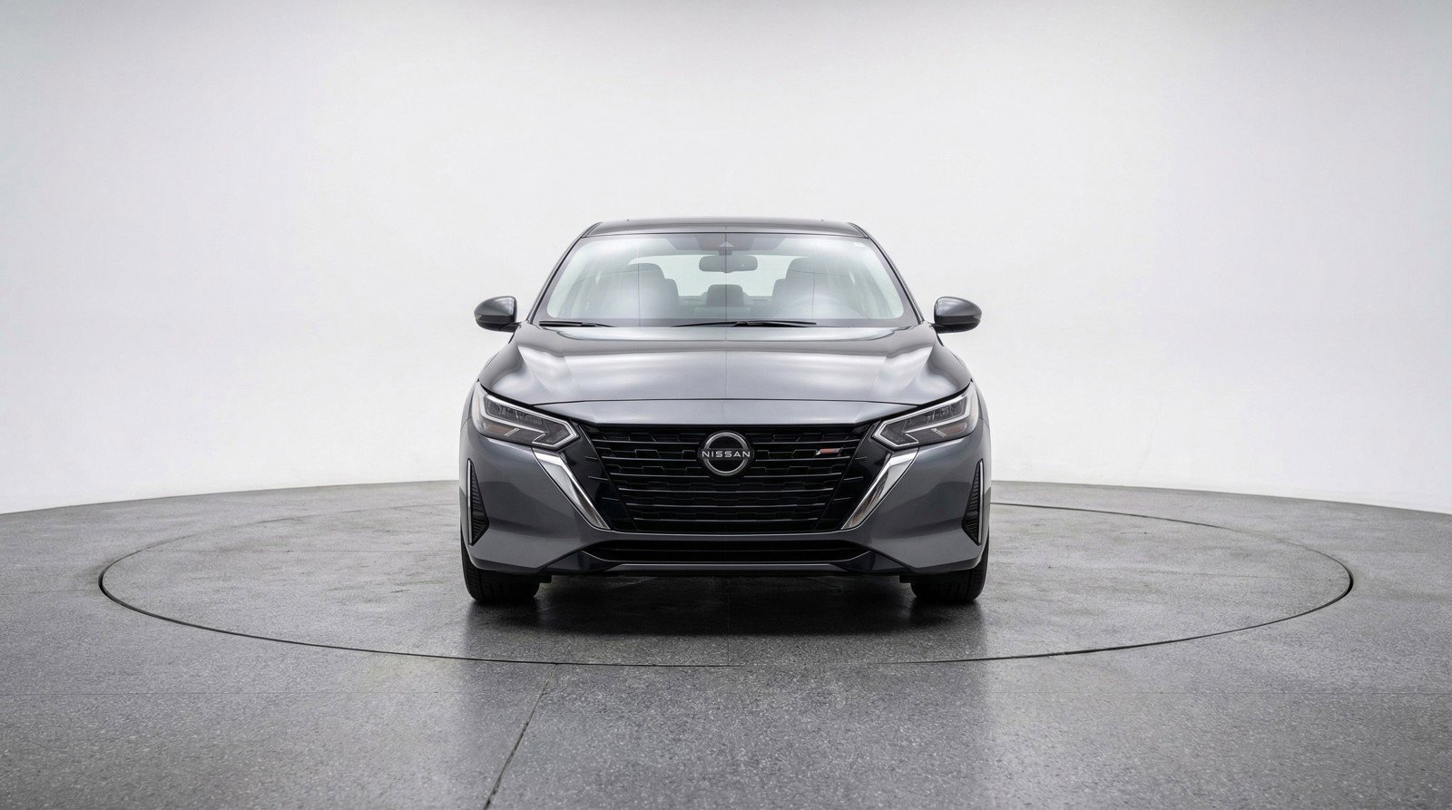 Used 2025 Nissan Sentra SV image 2