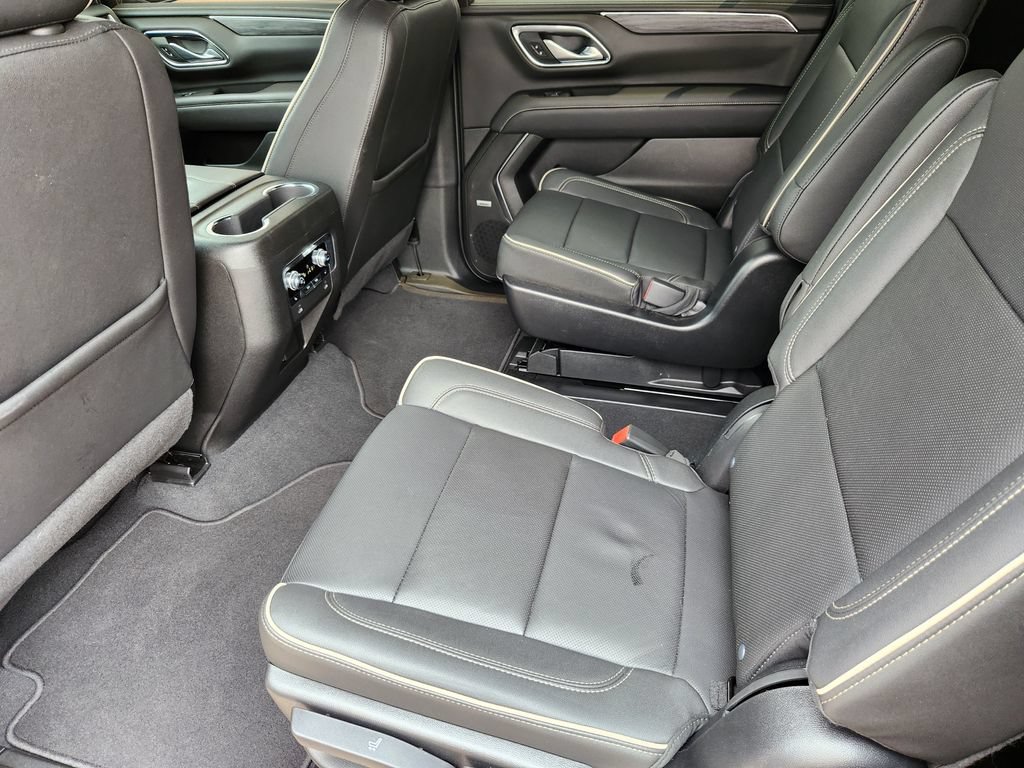 Used 2022 GMC Yukon XL SLT w/ SLT Luxury Package AWD/4WD image 19