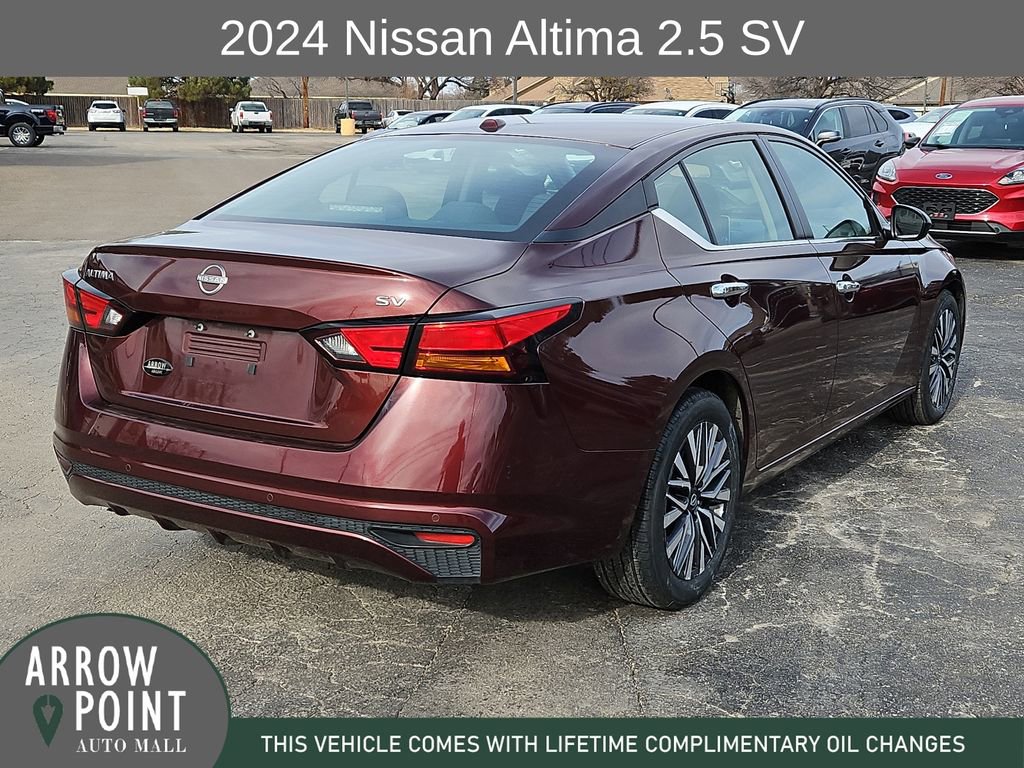 Used 2024 Nissan Altima 2.5 SV image 11