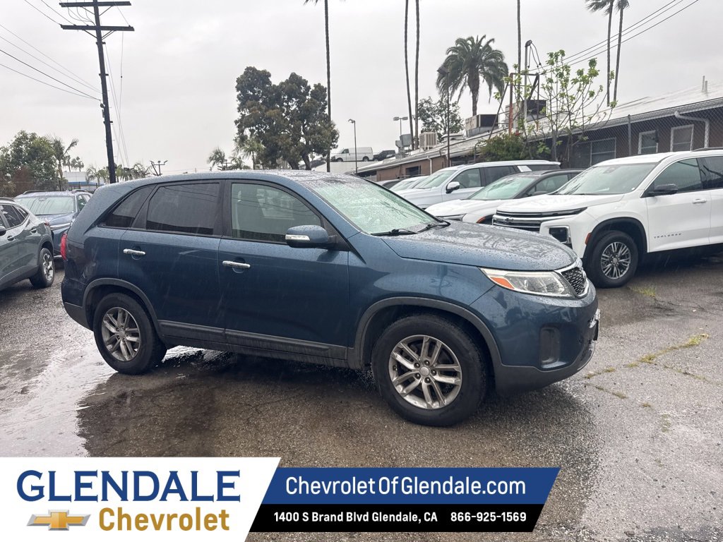 Used 2014 Kia Sorento LX image 9