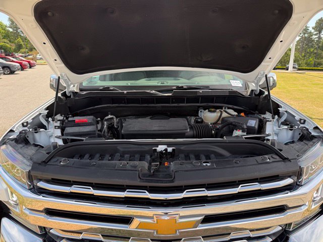 Used 2021 Chevrolet Silverado 1500 LTZ AWD/4WD image 28