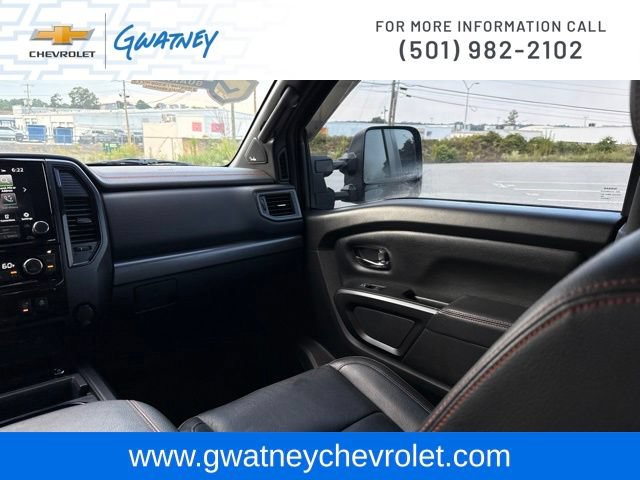Used 2023 Nissan Titan PRO-4X w/ Pro-4x Convenience Package AWD/4WD image 30