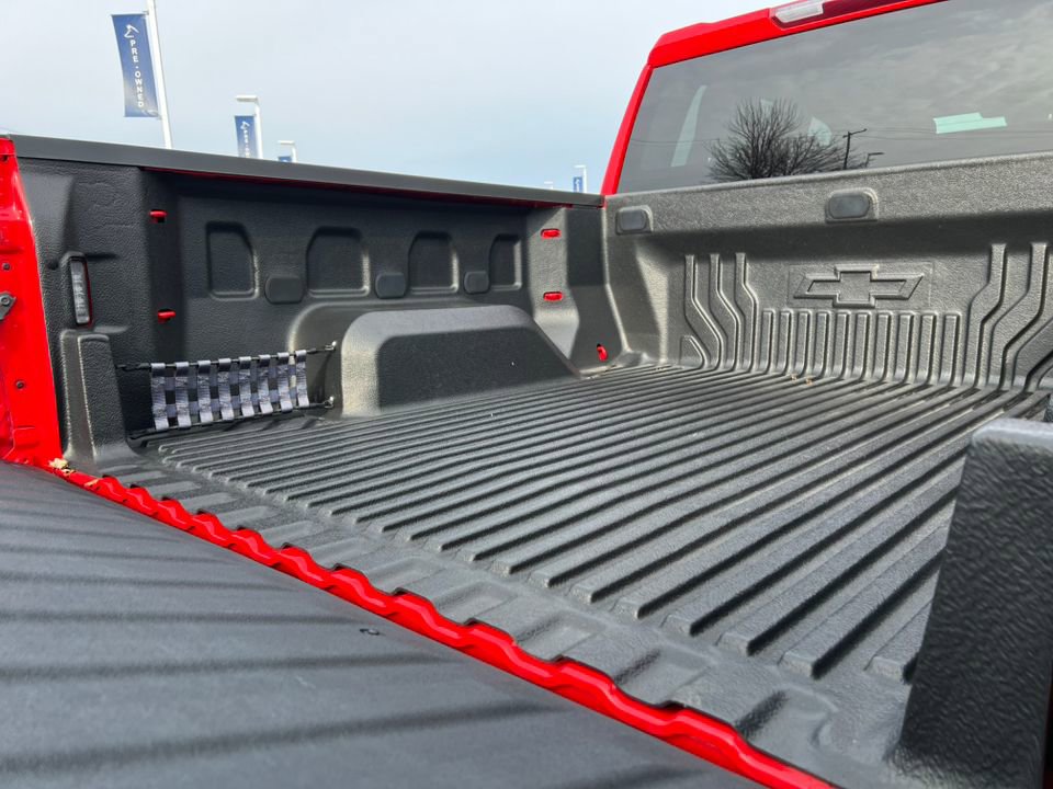 Used 2024 Chevrolet Silverado 1500 LT image 5