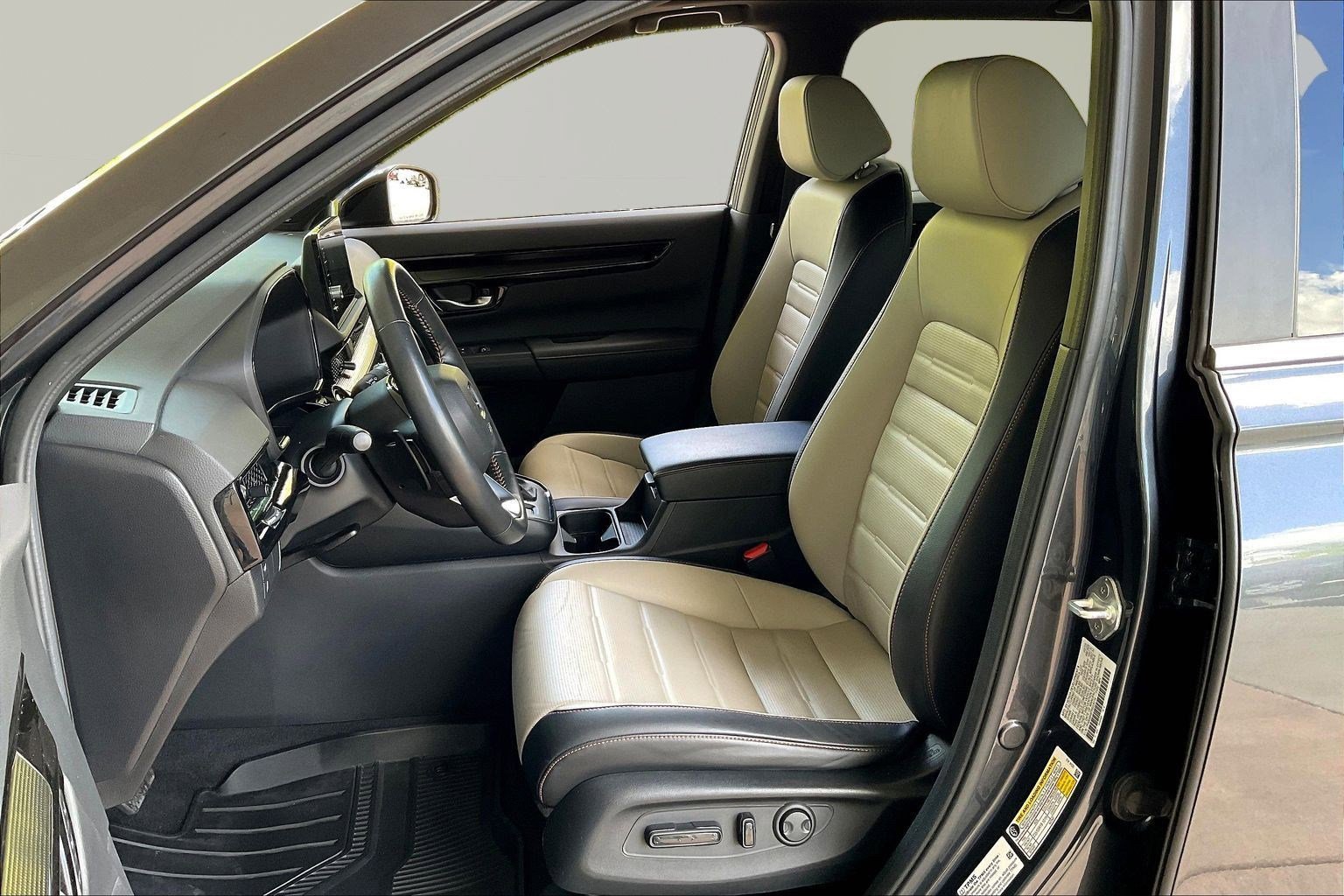 Used 2023 Honda CR-V Sport Touring image 20