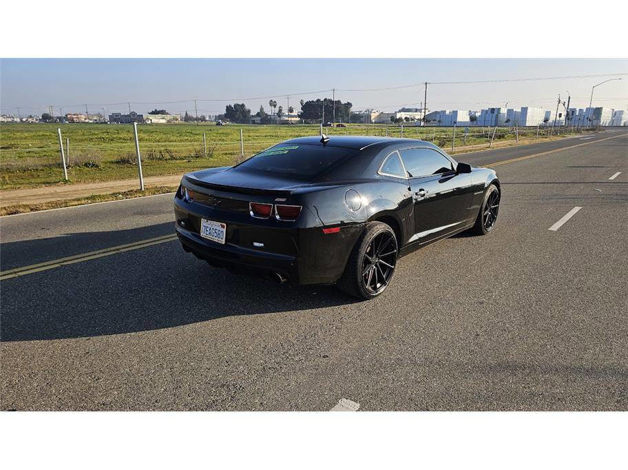 Used 2011 Chevrolet Camaro SS w/ RS Package image 5