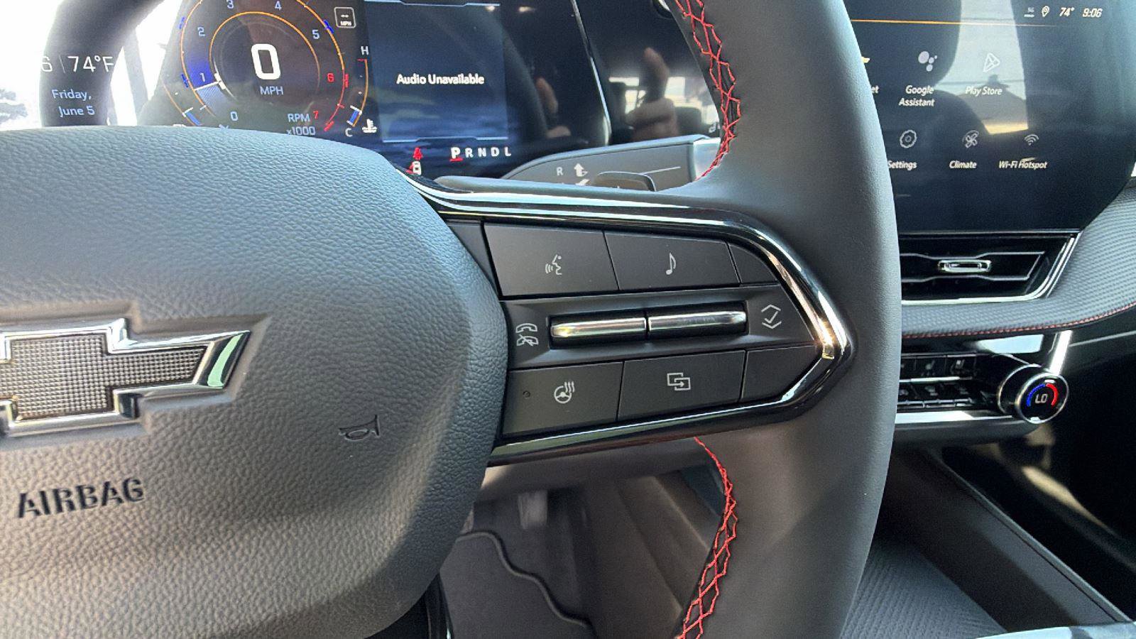New 2026 Chevrolet Equinox RS w/ Convenience Package III FWD image 22