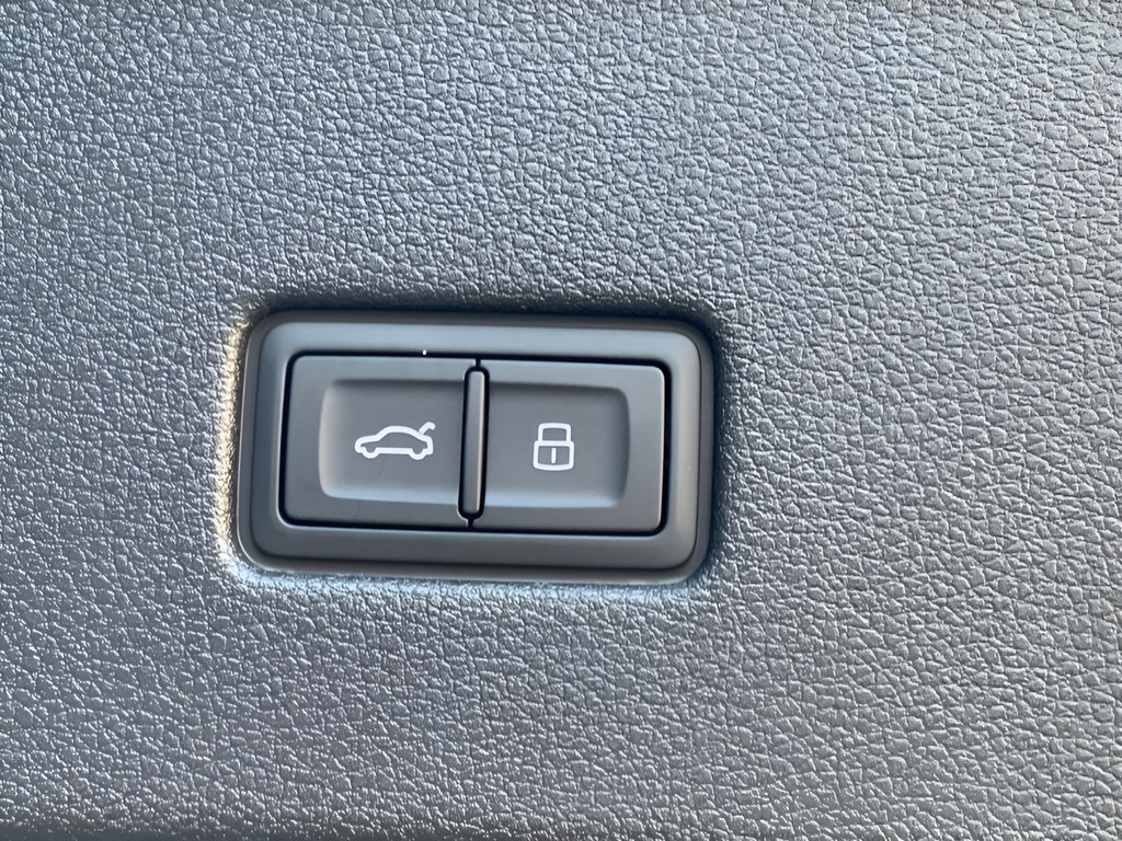 New 2026 Audi Q8 Premium Plus AWD/4WD image 52
