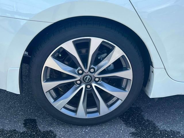 Used 2023 Nissan Maxima Platinum w/ Sport Mat Group FWD image 15