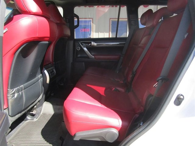 Used 2021 Lexus GX 460 Luxury w/ Off Road Package AWD/4WD image 13