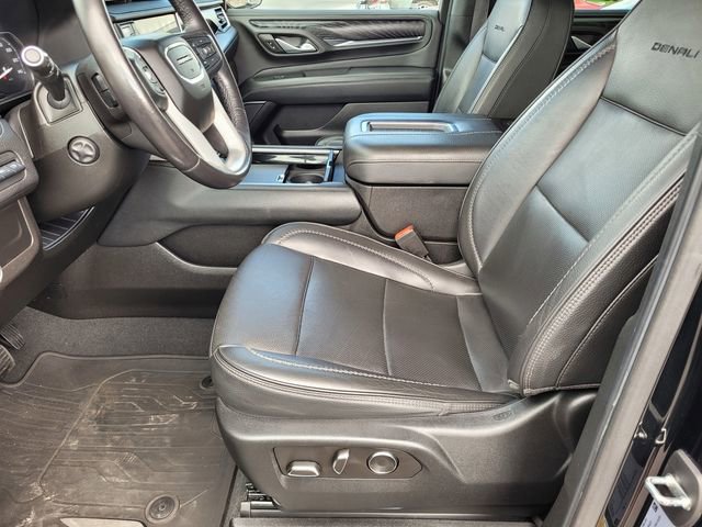 Used 2021 GMC Yukon Denali w/ LPO, Illumination Package image 17