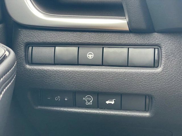 New 2026 Nissan Rogue SV FWD image 12