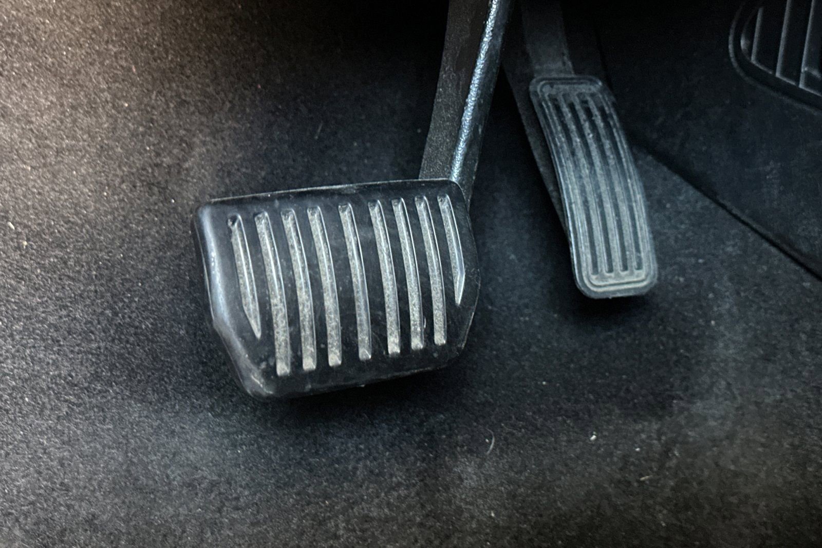 Used 2024 Ford Edge SEL image 44