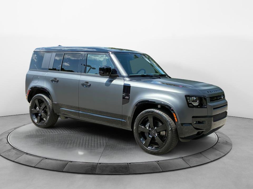 New 2026 Land Rover Defender 110 X-Dynamic SE AWD/4WD image 3